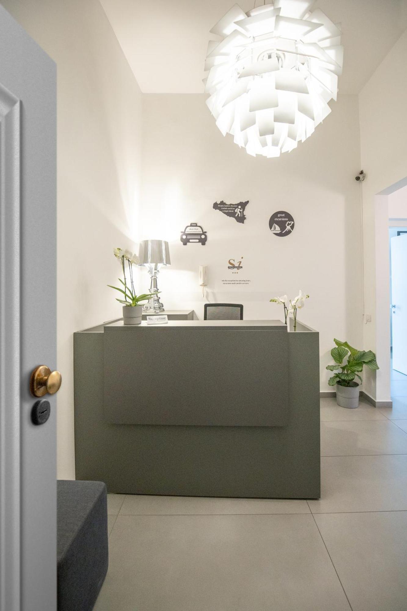 Suite Inn Catania Esterno foto