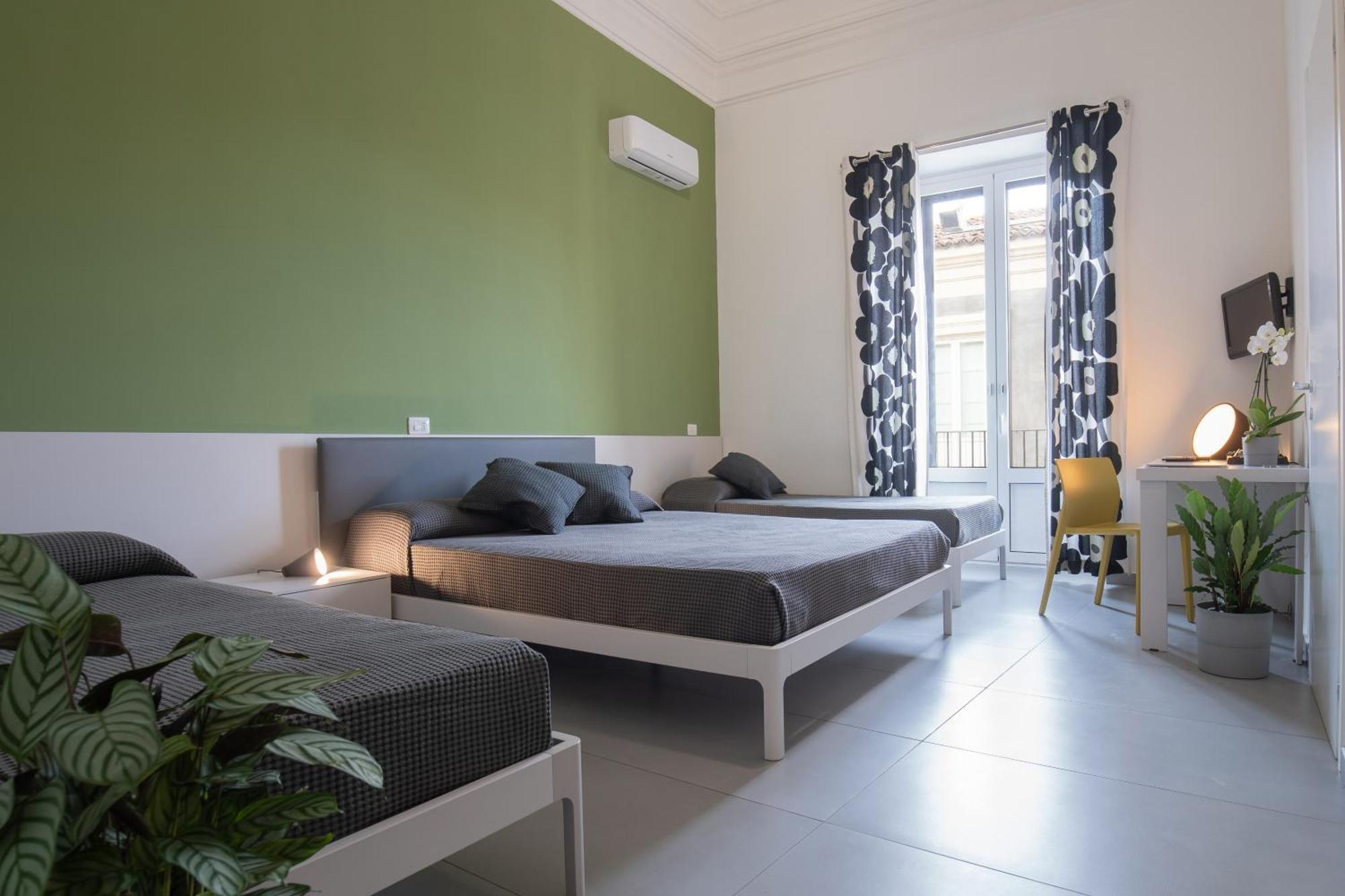 Suite Inn Catania Esterno foto
