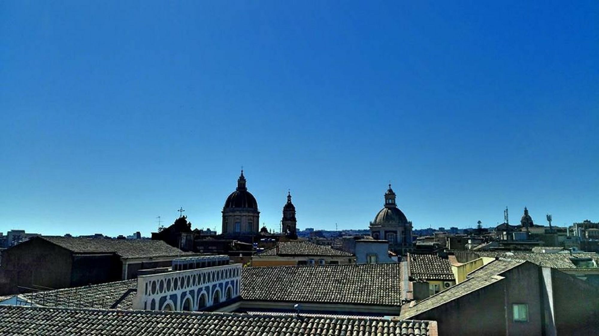 Suite Inn Catania Esterno foto