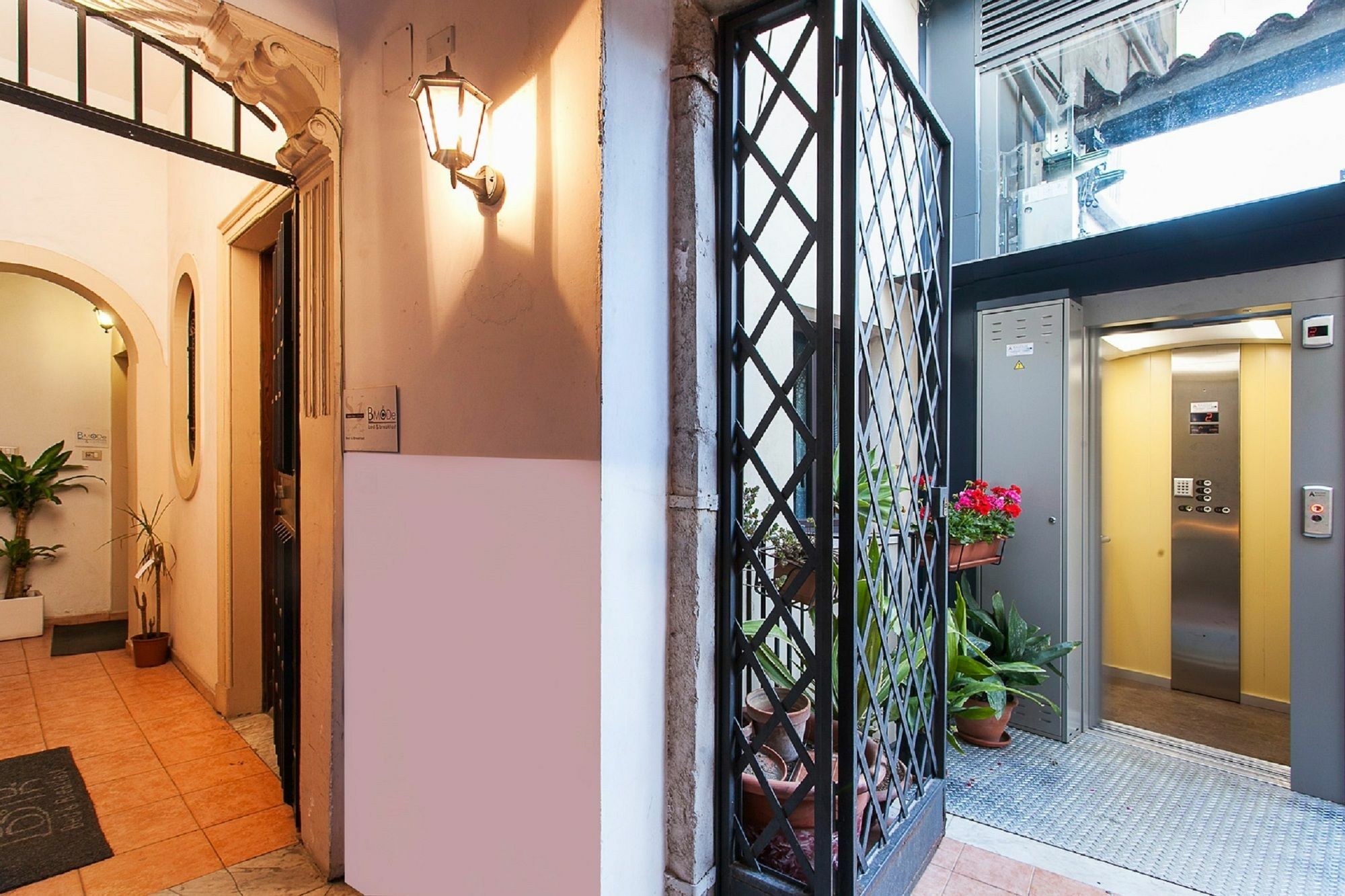 Suite Inn Catania Esterno foto